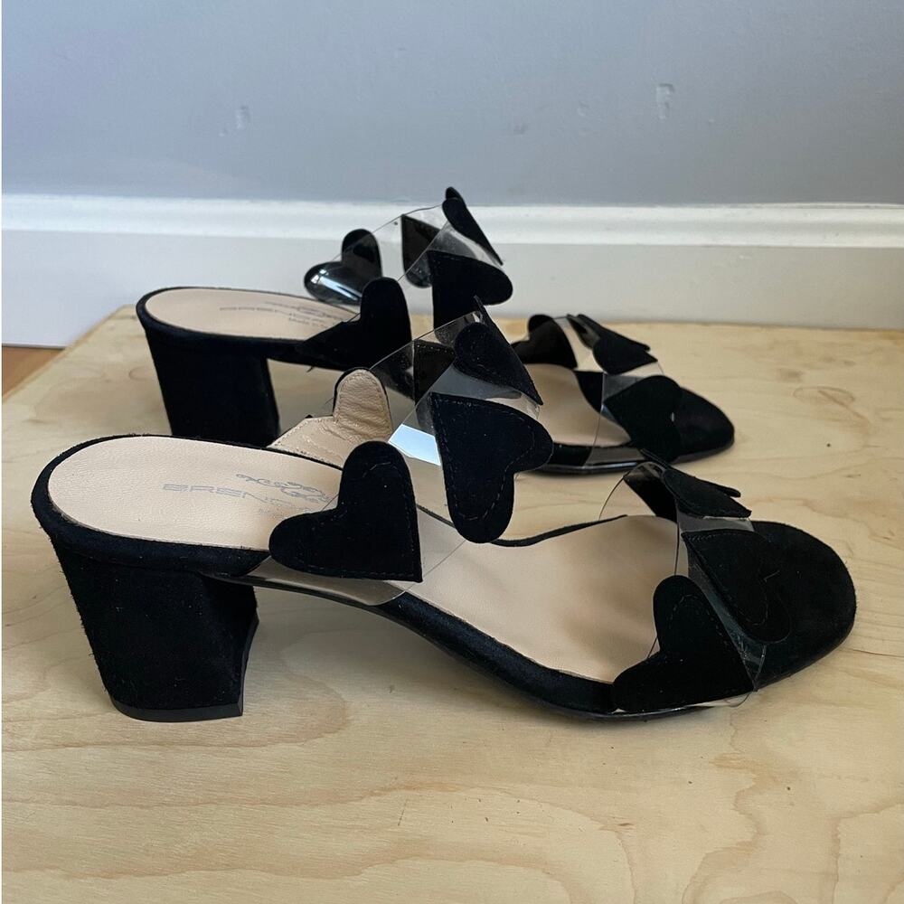 Brenda Zaro T3589 Heart Slides Block Heel 37 US 7 Black Suede Mules Whimsical